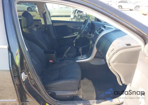 2013 Toyota Corolla S z USA, uszkodzony, nr VIN 5YFBU4EE2DP195314